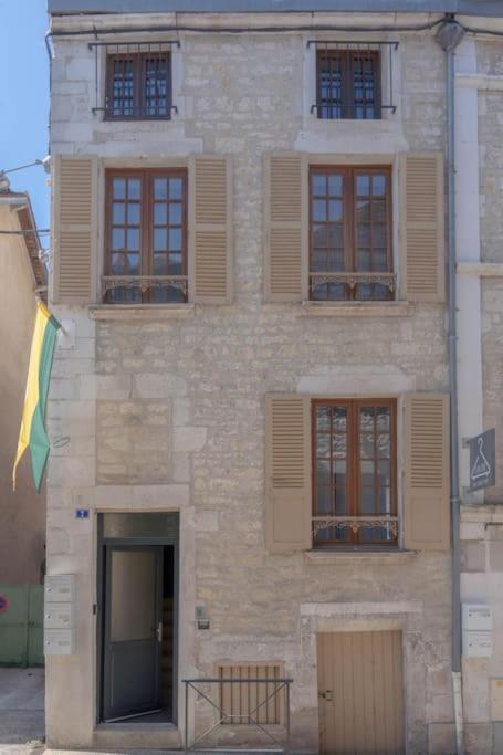 Le Beau Chardonnay, Au Coeur De Chablis Appartement Buitenkant foto